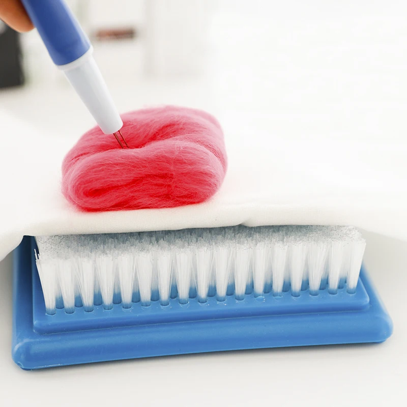 MIUSIE 1Pcs 2 Size Felting Needle Mat Wool Felt Background Brush Embroidery Sewing Crafts Felting Needle Felted Wool Rug Brush - Image 5